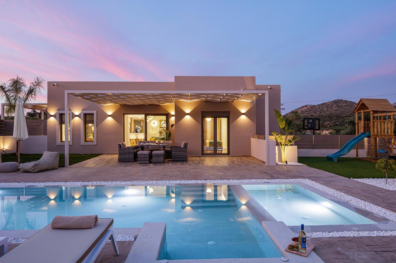 Koin Villa Sunrise, With Heated Pool & Whirlpool Perama  Exterior photo